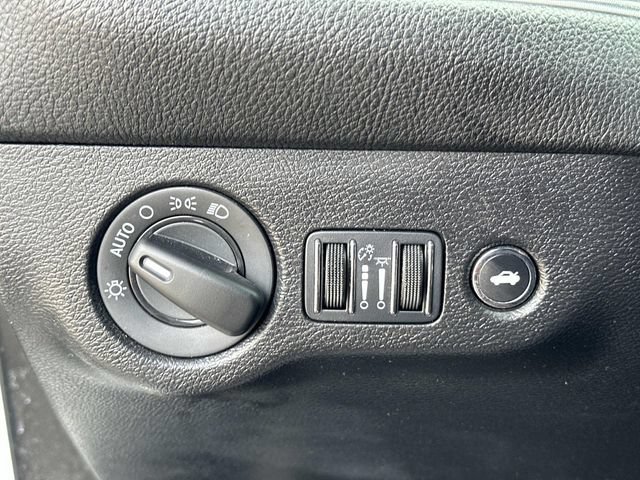 Used 2023 Dodge Challenger R/T w/ Blacktop Package RWD image 23