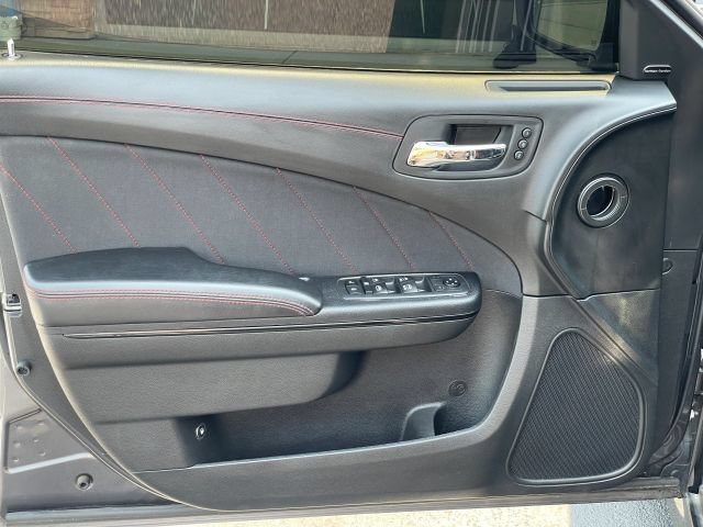 Used 2019 Dodge Charger SRT Hellcat w/ Harman/Kardon Audio Group RWD image 26