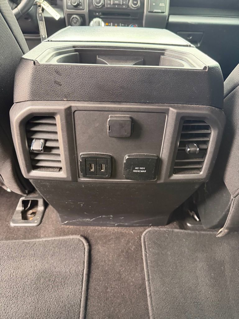 Used 2018 Ford F150 XLT w/ Equipment Group 302A Luxury image 10