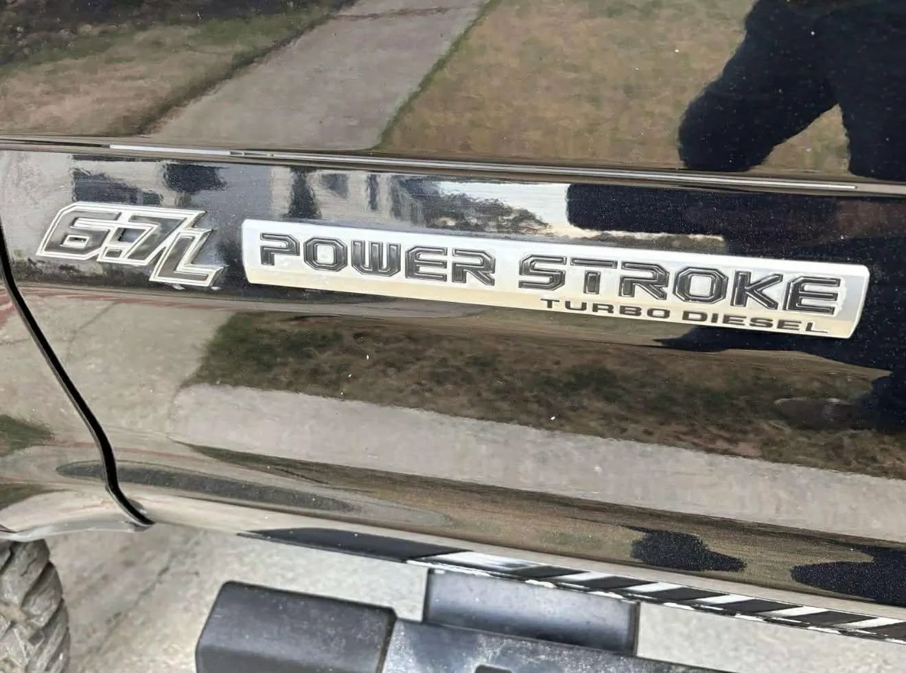 Used 2019 Ford F350 Lariat w/ Lariat Ultimate Package image 11