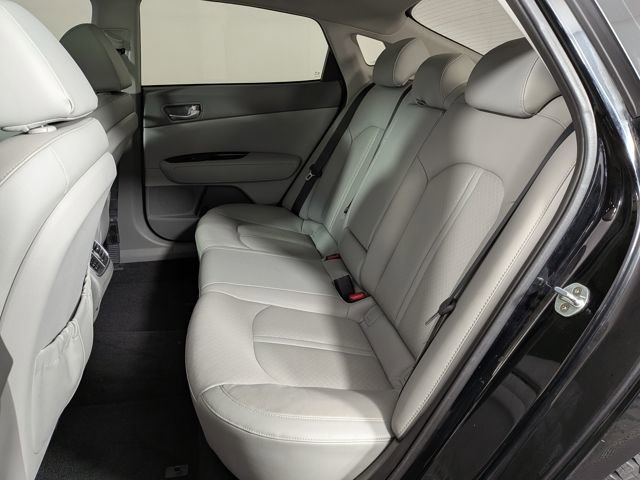 Used 2016 Kia Optima EX w/ Option Group 040 image 25