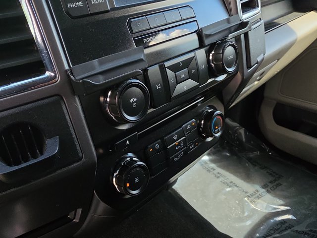 Used 2015 Ford F150 XLT RWD image 26