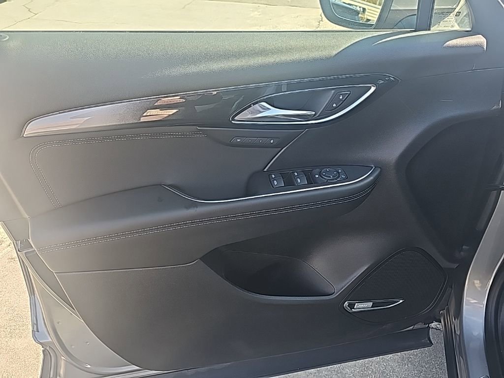 Certified 2025 Buick Envision Preferred image 10