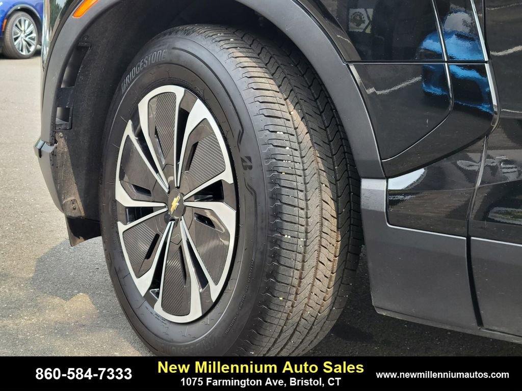 Used 2024 Chevrolet Blazer EV LT image 30