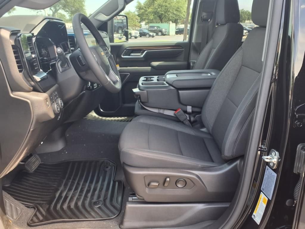 New 2025 Chevrolet Silverado 2500 LT w/ All Star Edition image 6