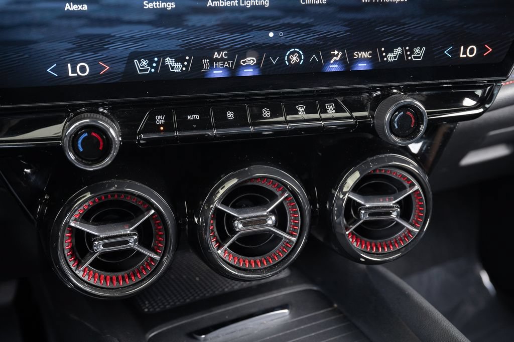 Used 2024 Chevrolet Blazer EV RS RWD image 32