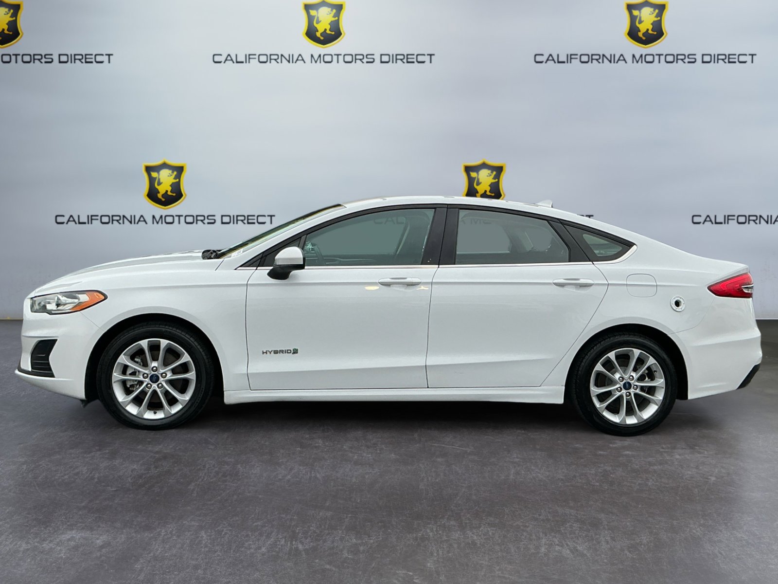 Used 2019 Ford Fusion SE FWD image 8