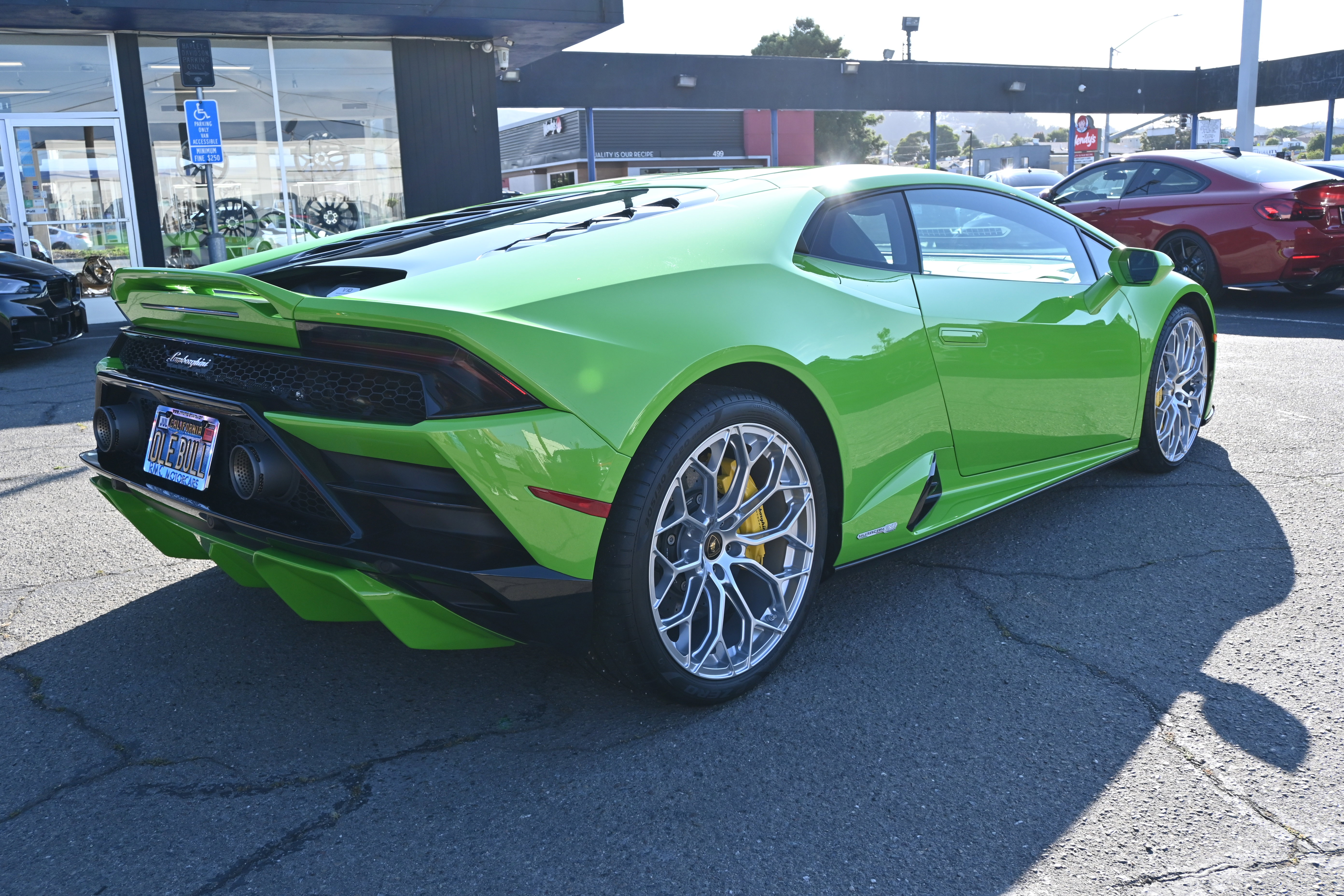 Used 2021 Lamborghini Huracan EVO RWD image 15