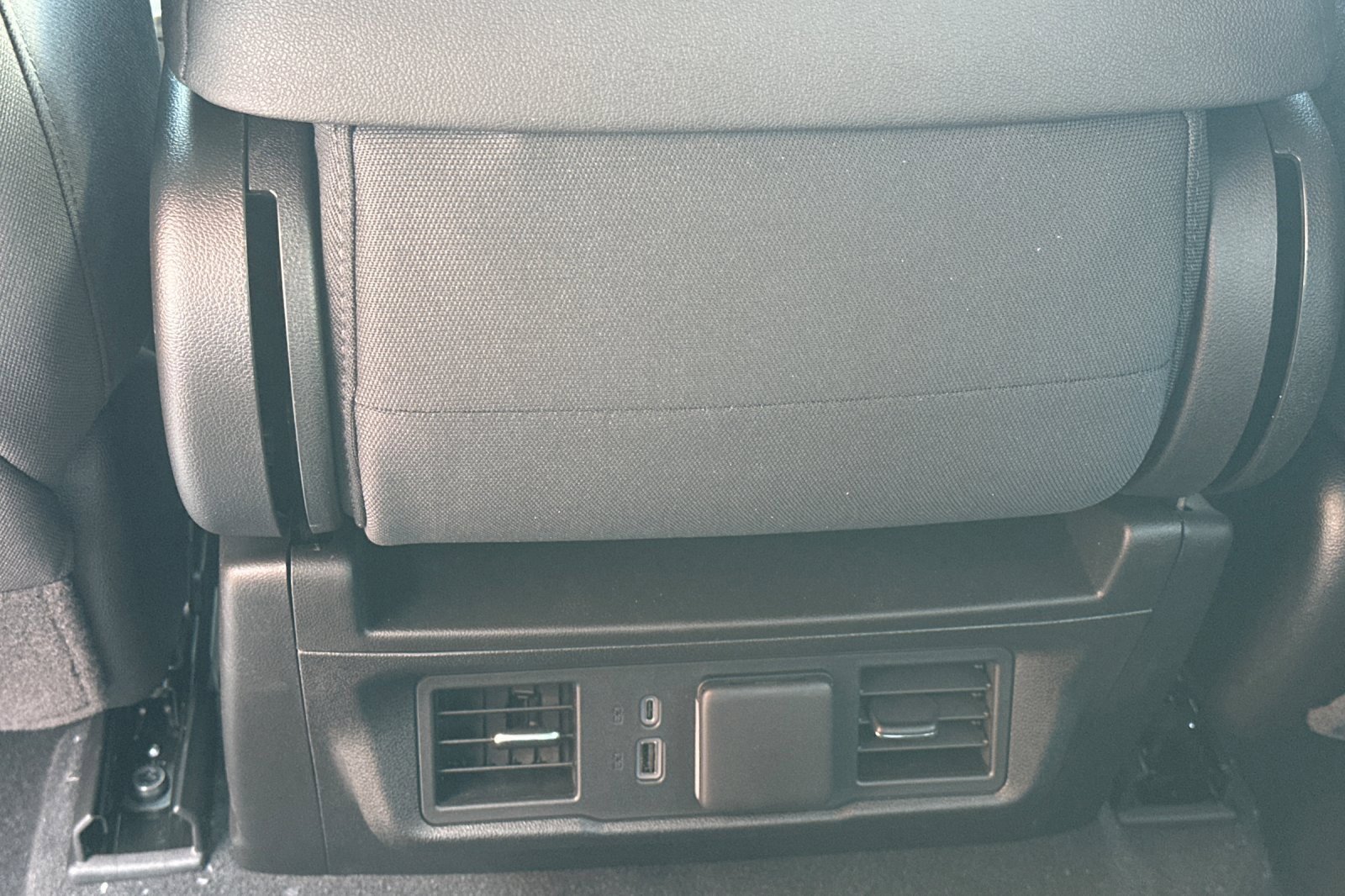 New 2025 GMC Sierra 1500 Elevation image 13