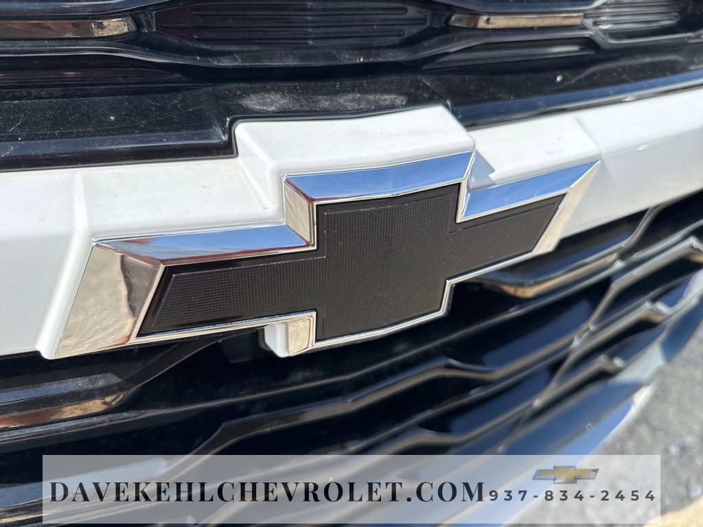 Used 2025 Chevrolet Trax ACTIV w/ Sunroof Package image 35