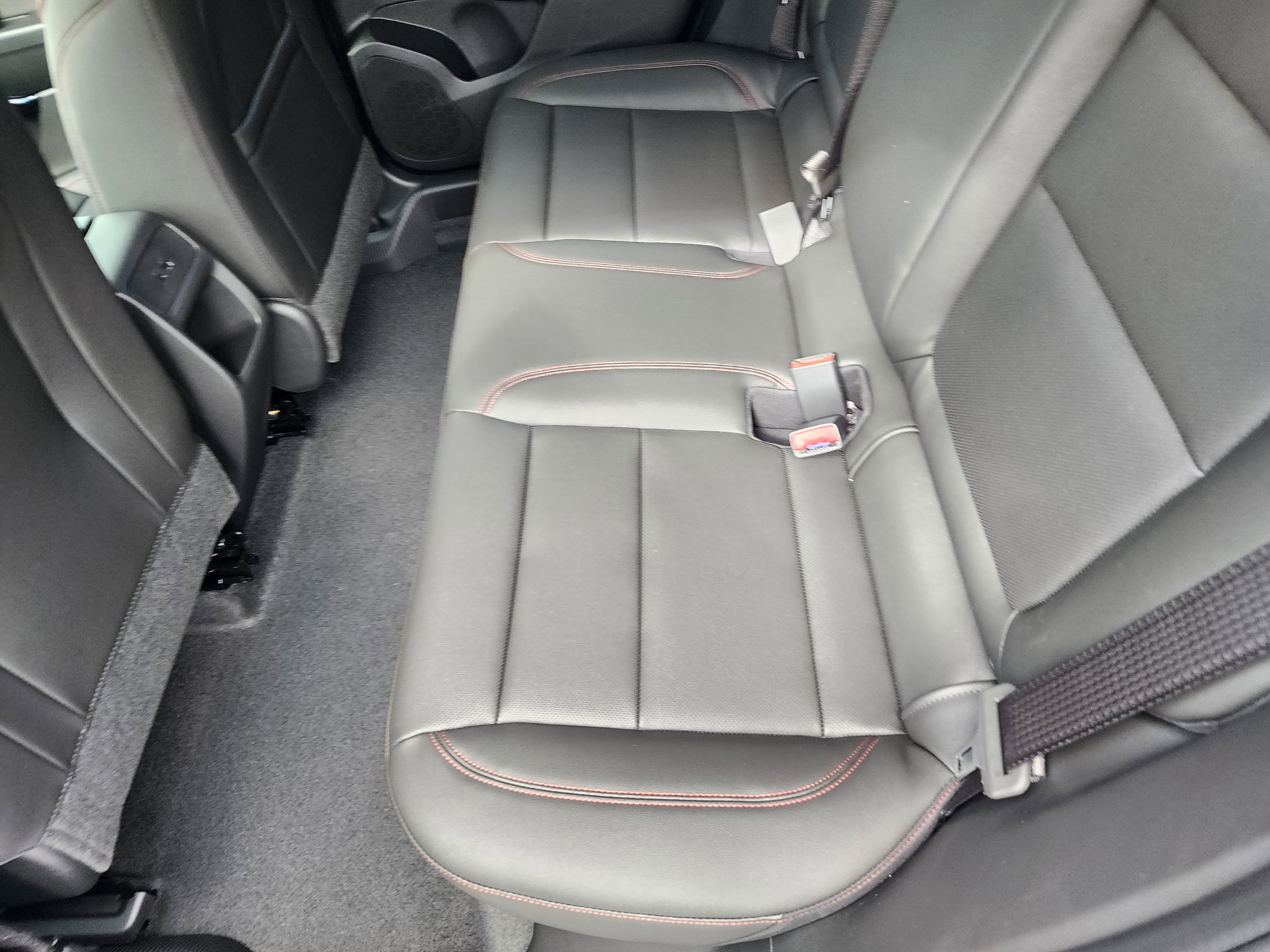 New 2026 Chevrolet Trax RS w/ Sunroof Package FWD image 14