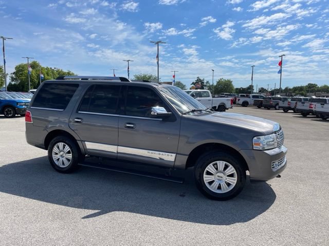 Used 2012 Lincoln Navigator 4WD video 2
