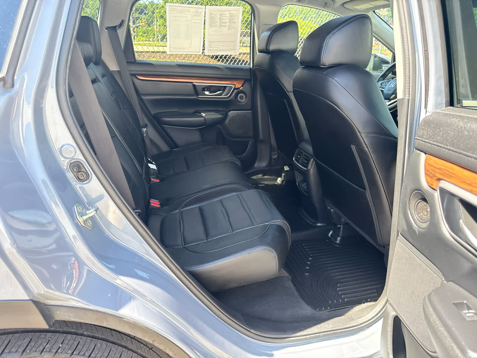 Used 2020 Honda CR-V Touring image 27