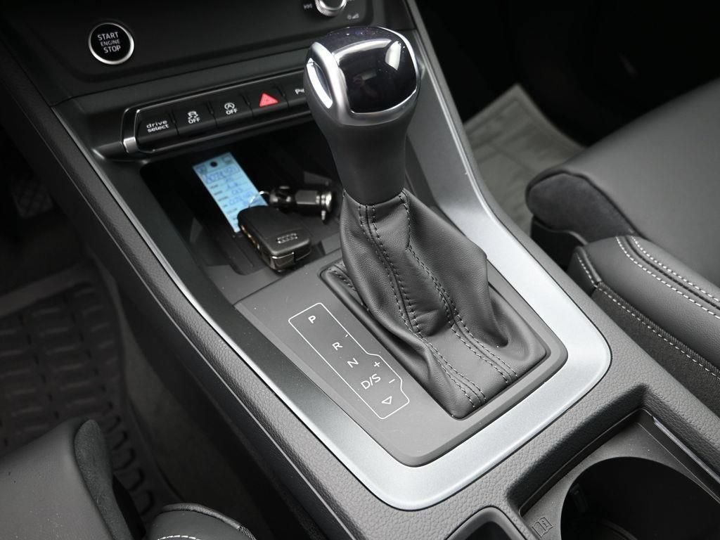 New 2025 Audi Q3 2.0T Premium AWD/4WD image 19
