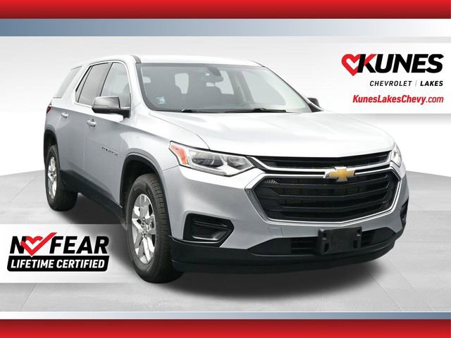 Used 2021 Chevrolet Traverse LS FWD image 1