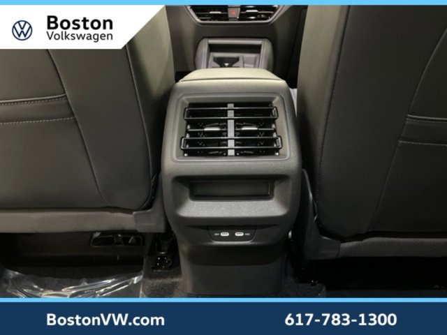 New 2026 Volkswagen Tiguan SE image 25