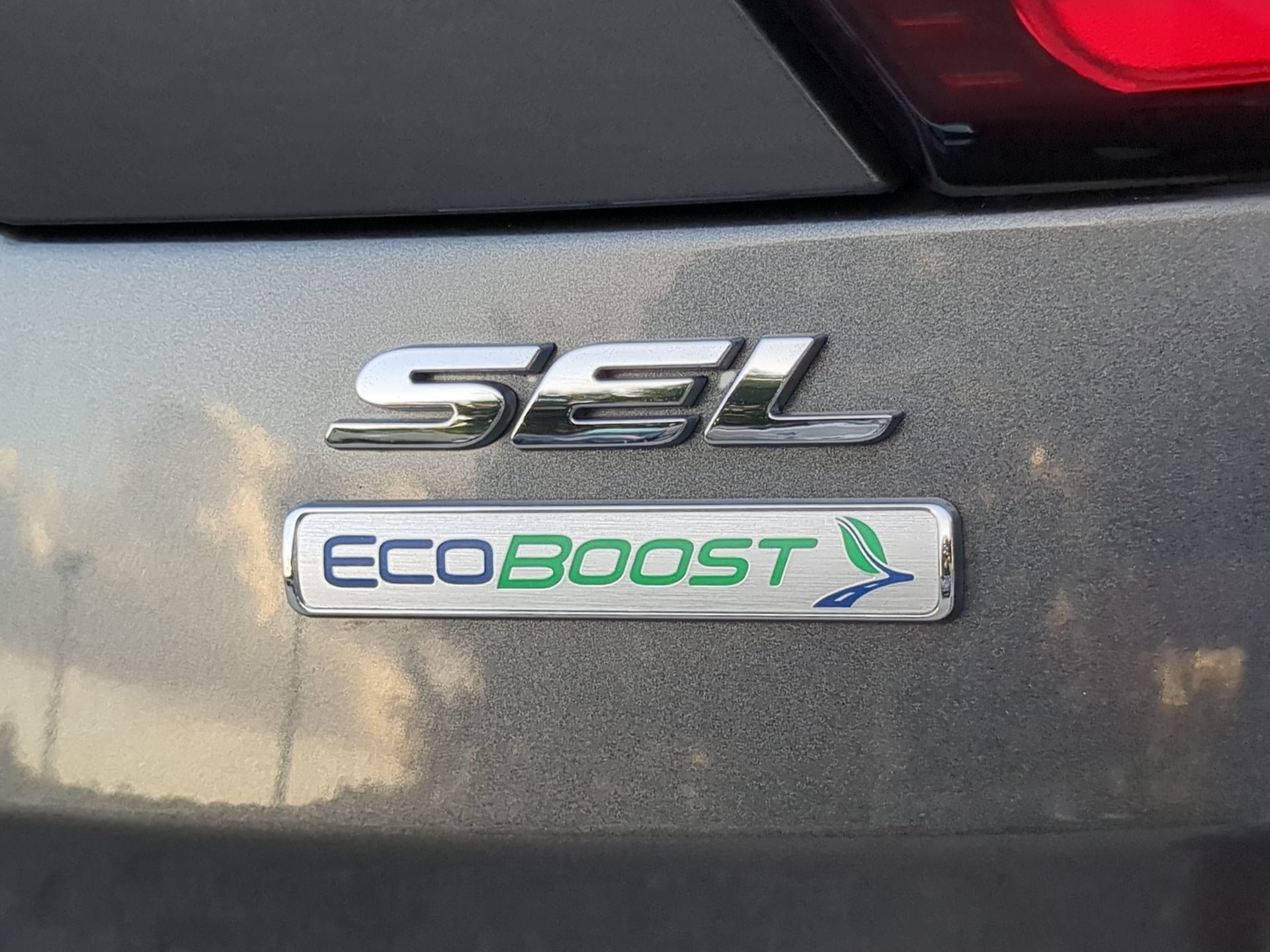 Certified 2019 Ford Escape SEL FWD image 48