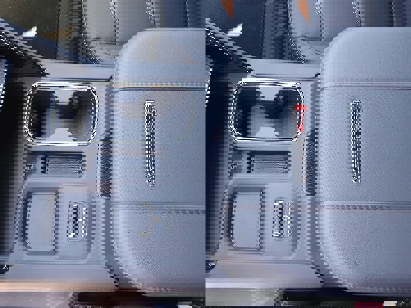 New 2026 GMC Sierra 2500 AT4 w/ AT4 Premium Plus Package image 44