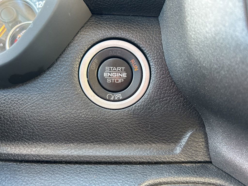 Used 2020 RAM 5500 Tradesman image 13