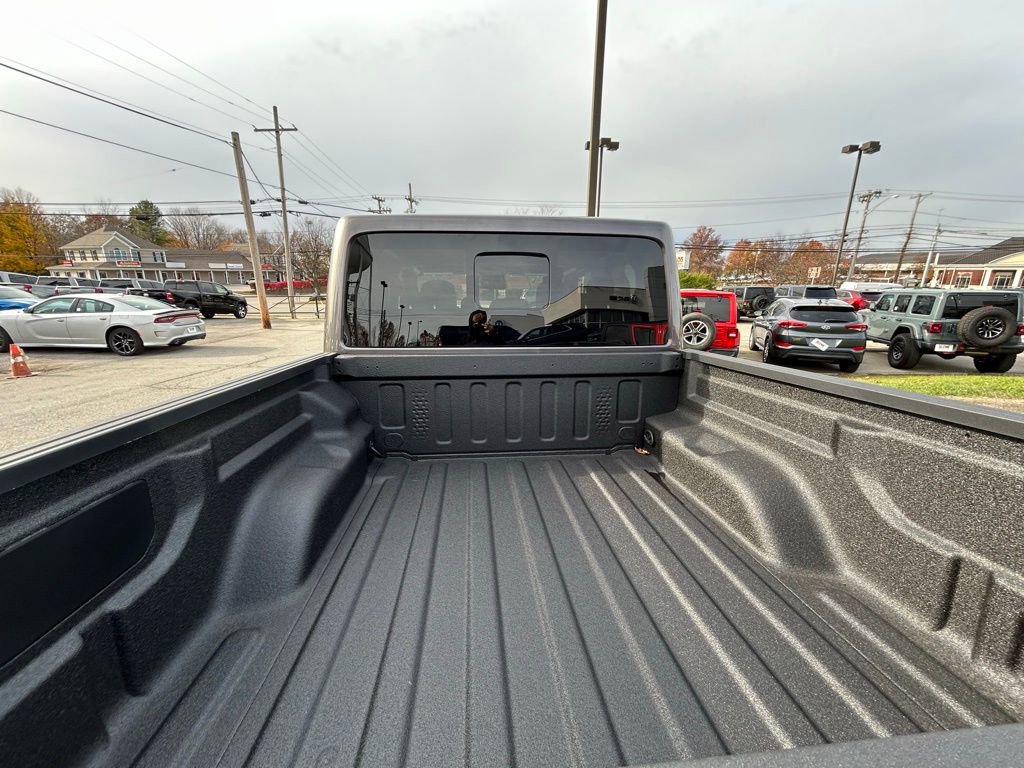 New 2026 Jeep Gladiator Sport AWD/4WD image 7