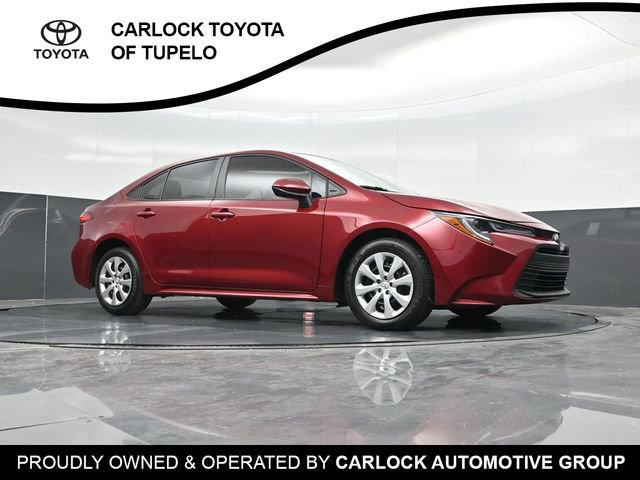 Used 2025 Toyota Corolla LE FWD image 41