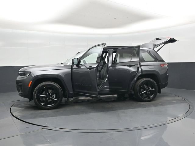 New 2026 Jeep Grand Cherokee Limited w/ Limited Altitude Package image 50