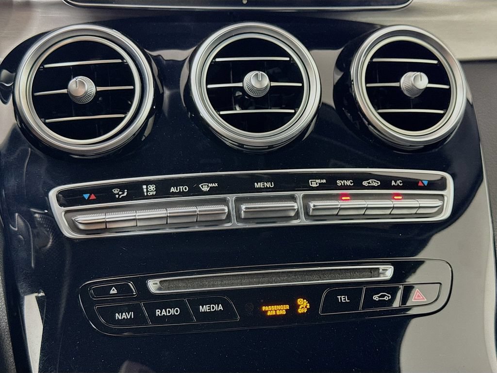 Used 2017 Mercedes-Benz C 300 Cabriolet w/ Premium 3 Package image 17