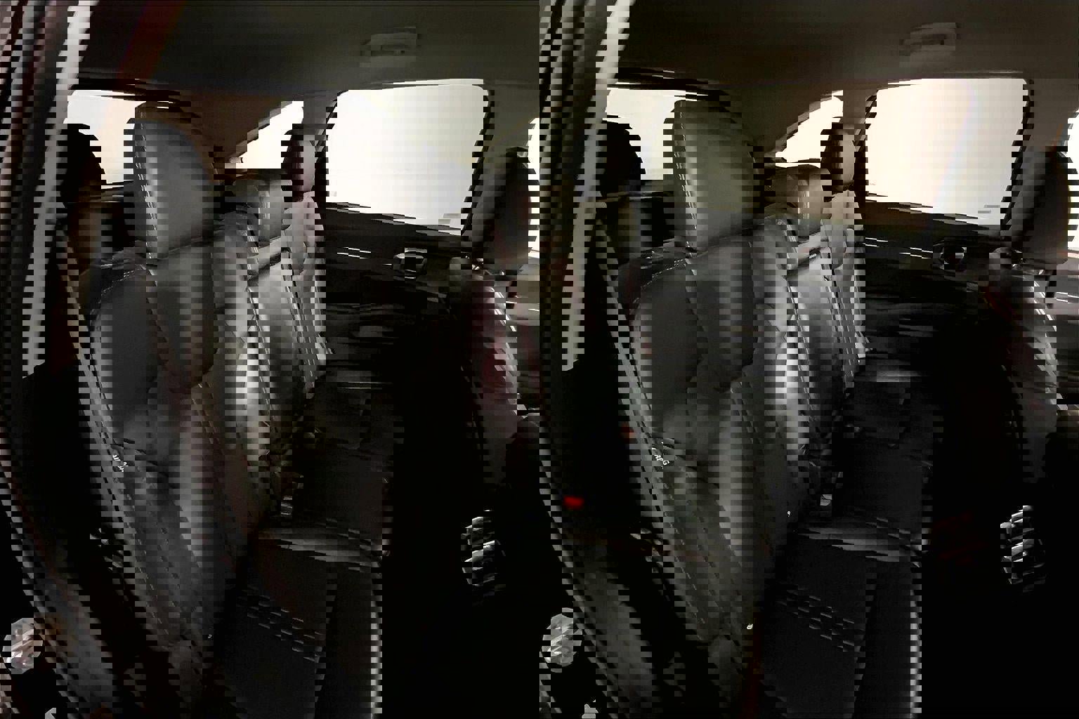 Certified 2024 Kia Sorento S image 23