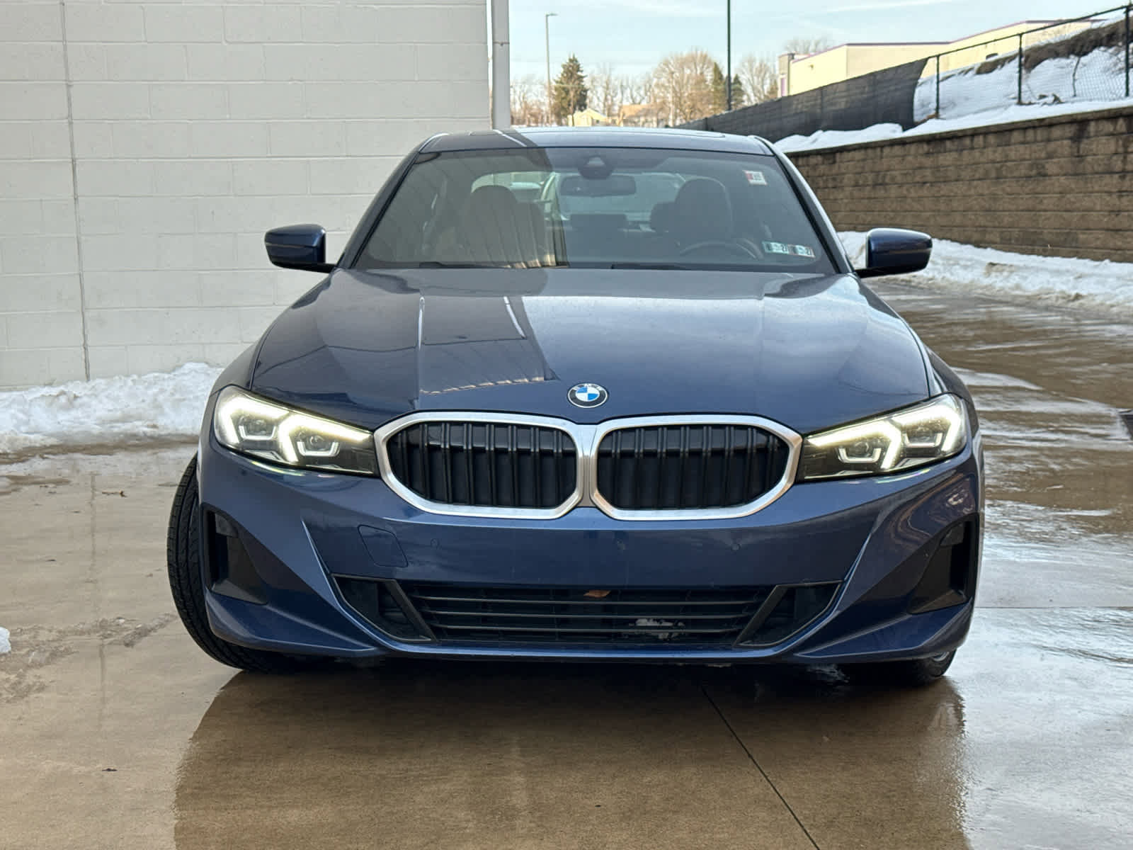 Certified 2023 BMW 330i xDrive 330i xDrive w/ Premium Package image 2