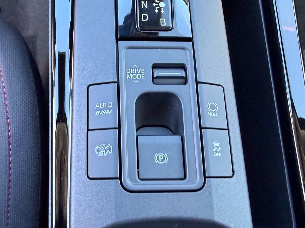 New 2026 Toyota Prius Plug-In Hybrid image 27