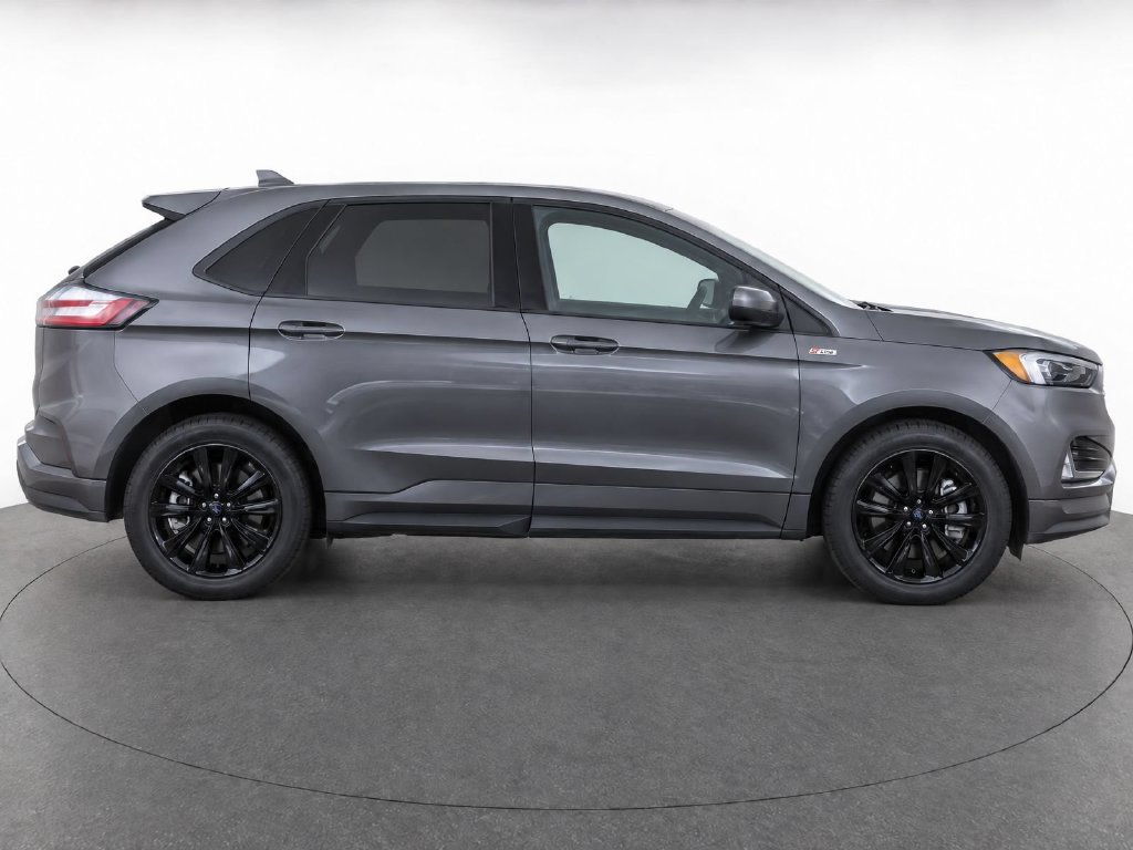 Used 2024 Ford Edge ST-Line AWD/4WD image 8