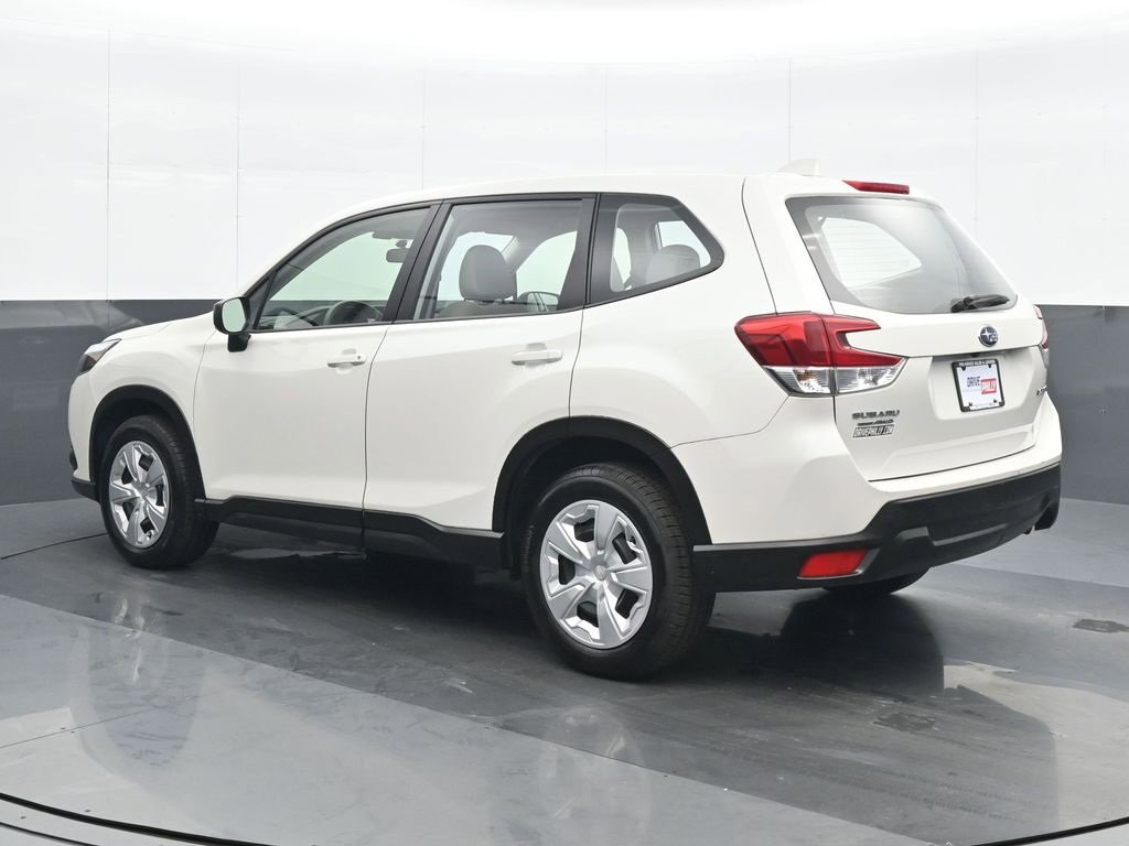Used 2022 Subaru Forester image 4