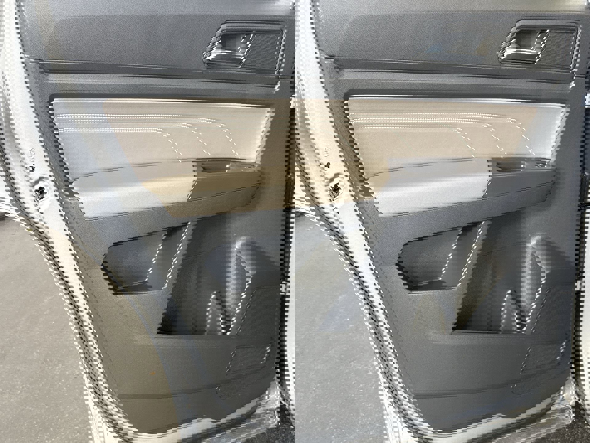 Used 2021 Volkswagen Atlas Cross Sport SEL R-Line image 34