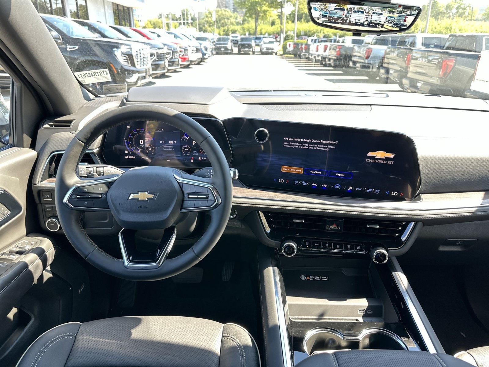 New 2026 Chevrolet Suburban Premier AWD/4WD image 16
