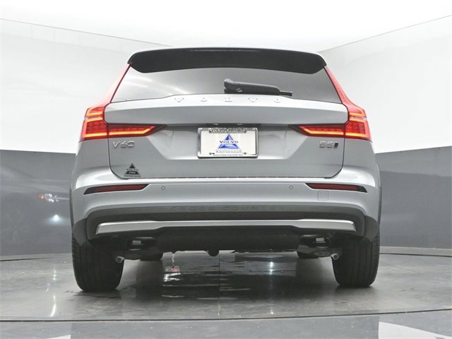 New 2026 Volvo V60 B5 Cross Country Plus w/ Protection Package Premier image 43