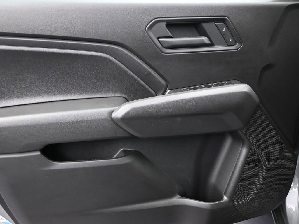 Used 2025 Chevrolet Colorado Trail Boss image 12