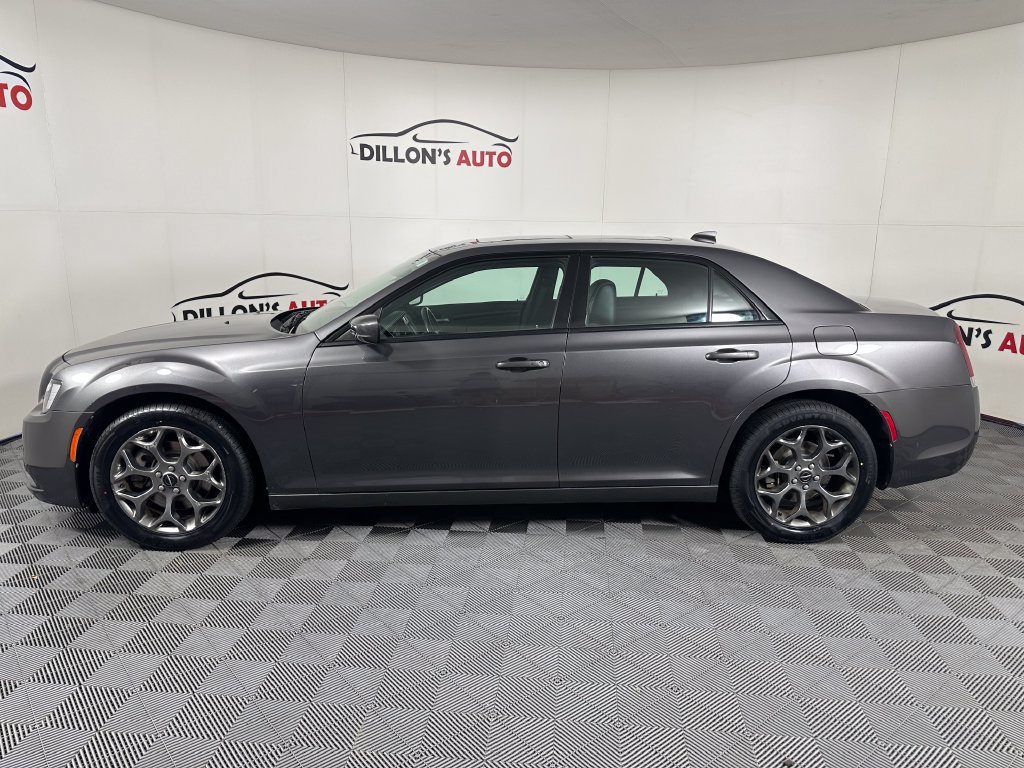 Used 2015 Chrysler 300 S AWD/4WD image 3