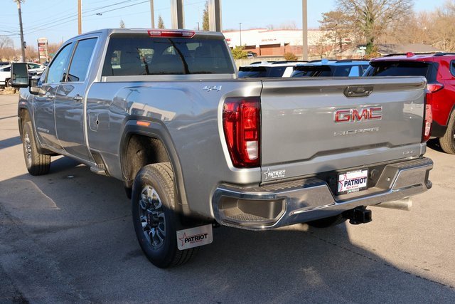New 2026 GMC Sierra 3500 SLE w/ SLE Convenience Package image 3