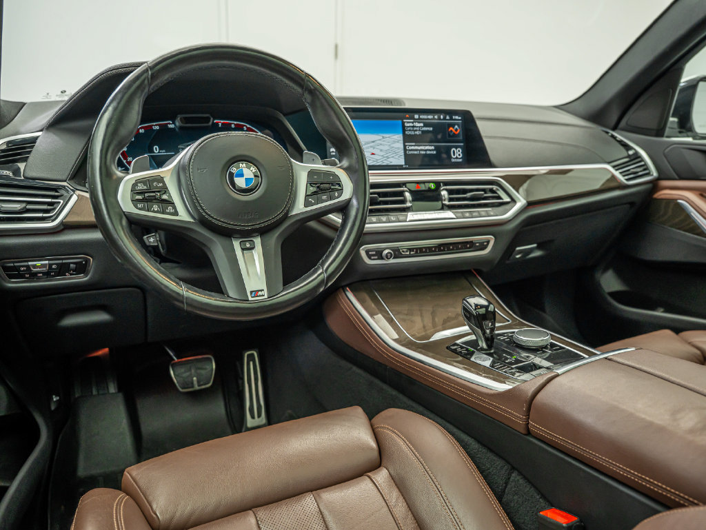 Used 2022 BMW X5 xDrive40i w/ M Sport Package AWD/4WD image 32