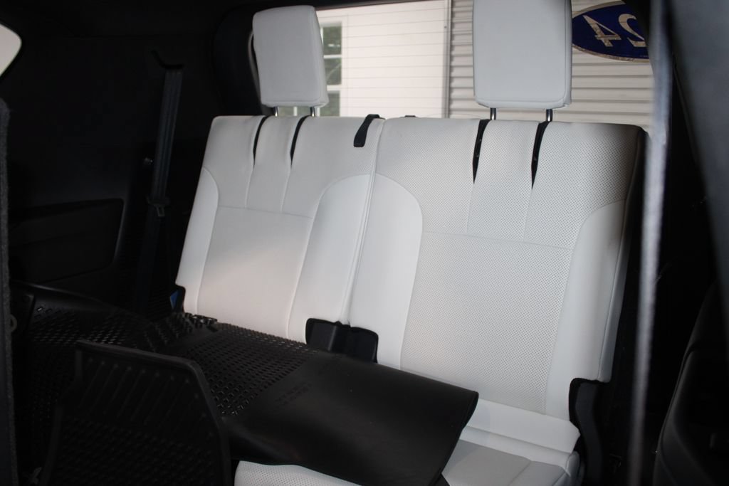 Used 2024 Lexus LX 600 4WD w/ Luxury Package image 26