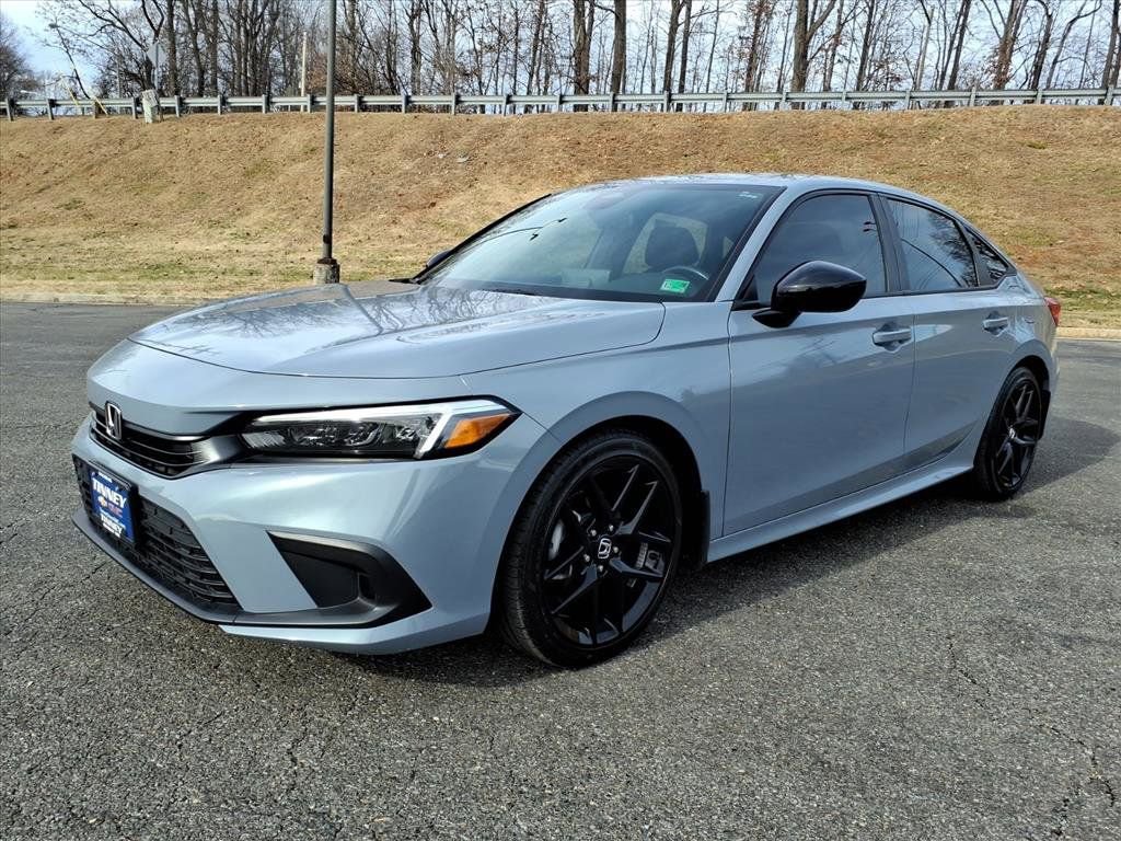 Used 2023 Honda Civic Sport image 7