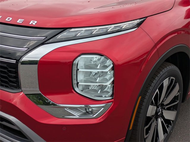 New 2025 Mitsubishi Outlander SEL image 9