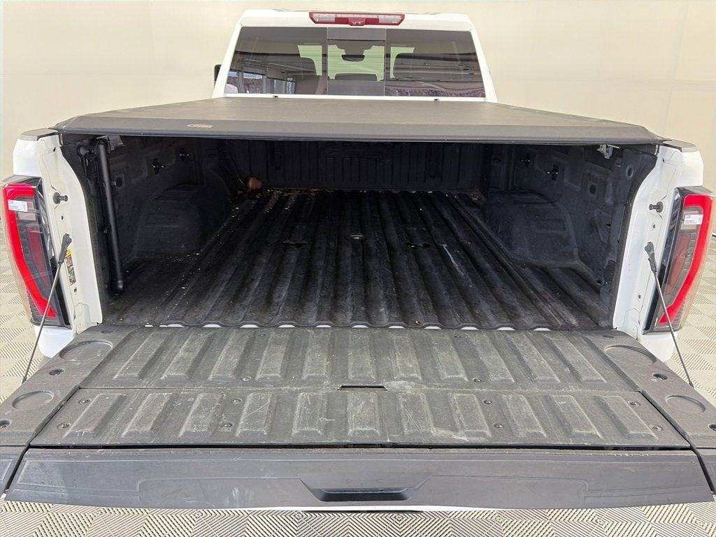 Used 2024 GMC Sierra 3500 AT4 w/ Technology Package image 27