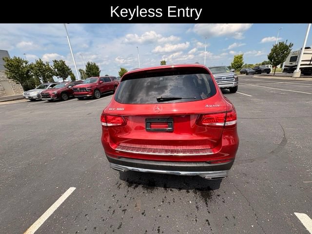 Used 2016 Mercedes-Benz GLC 300 4MATIC image 4