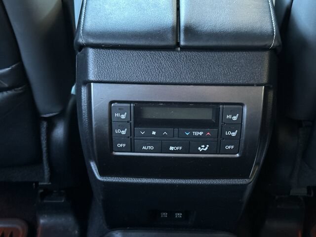Used 2022 Lexus GX 460 w/ Black Line Special Edition AWD/4WD image 16