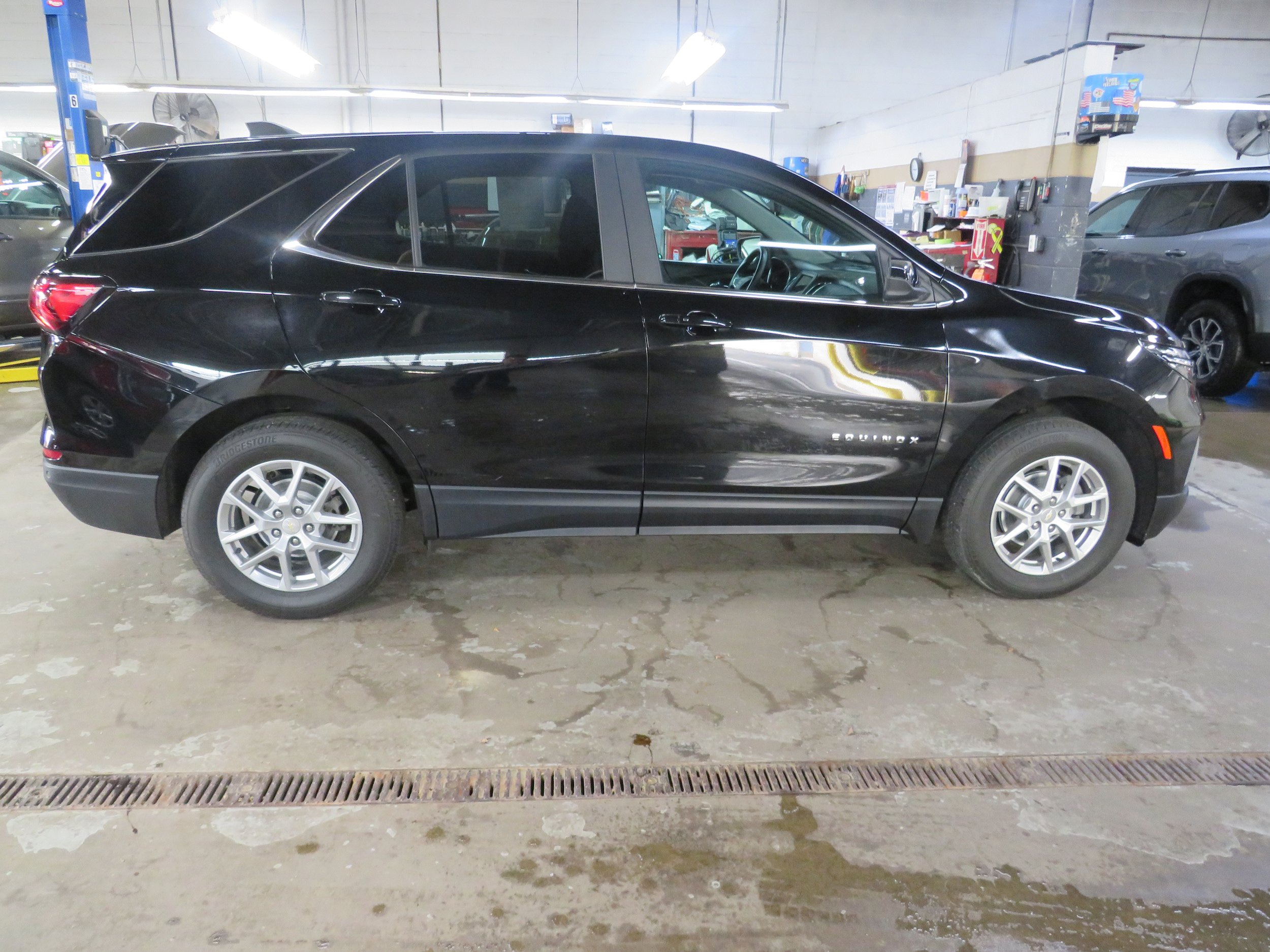 Used 2022 Chevrolet Equinox LT AWD/4WD image 8