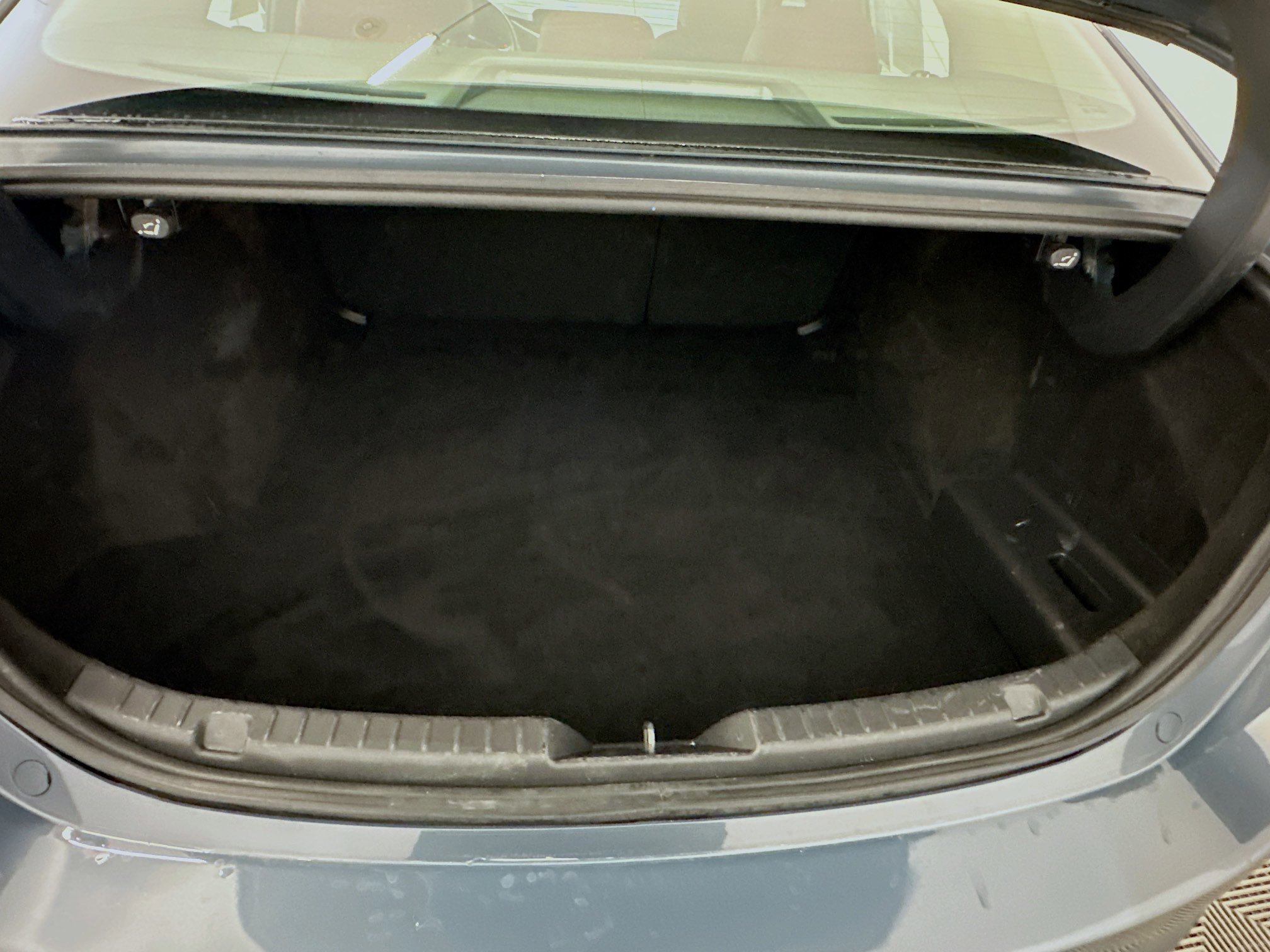 Used 2024 MAZDA MAZDA3 s image 31