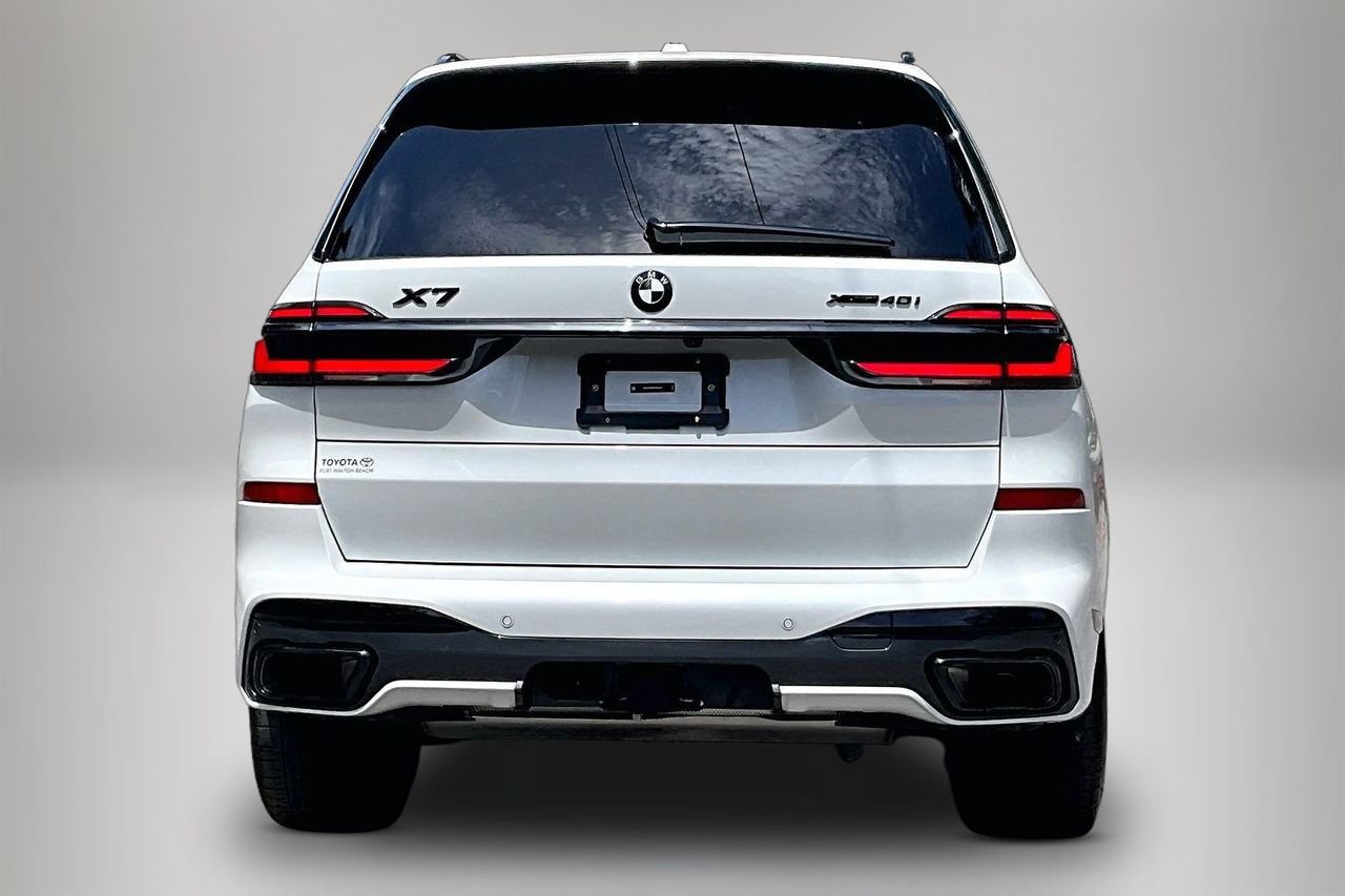 Used 2026 BMW X7 xDrive40i w/ Executive Package AWD/4WD image 6
