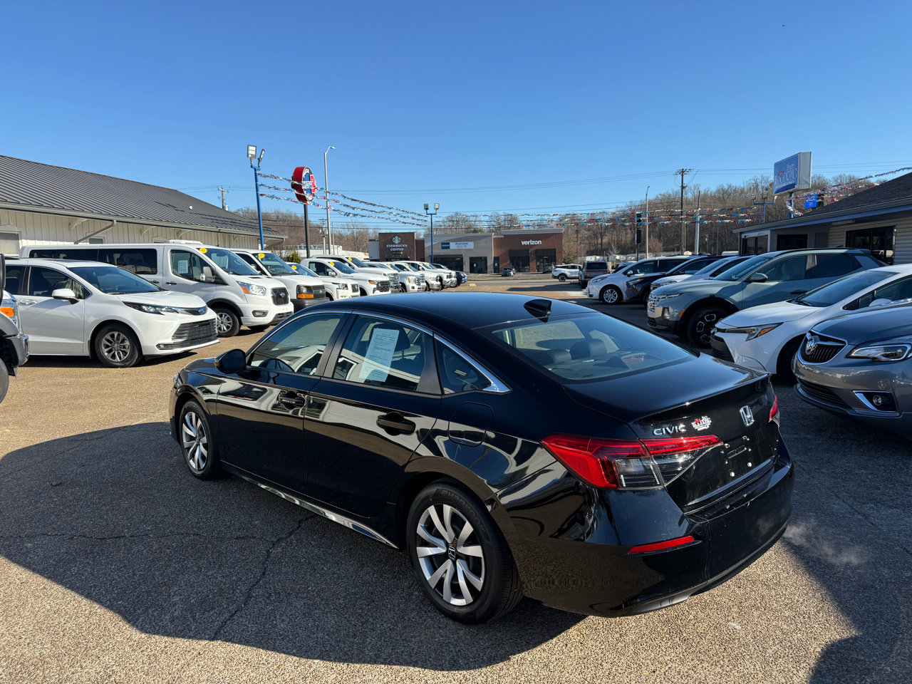 Used 2023 Honda Civic LX image 4