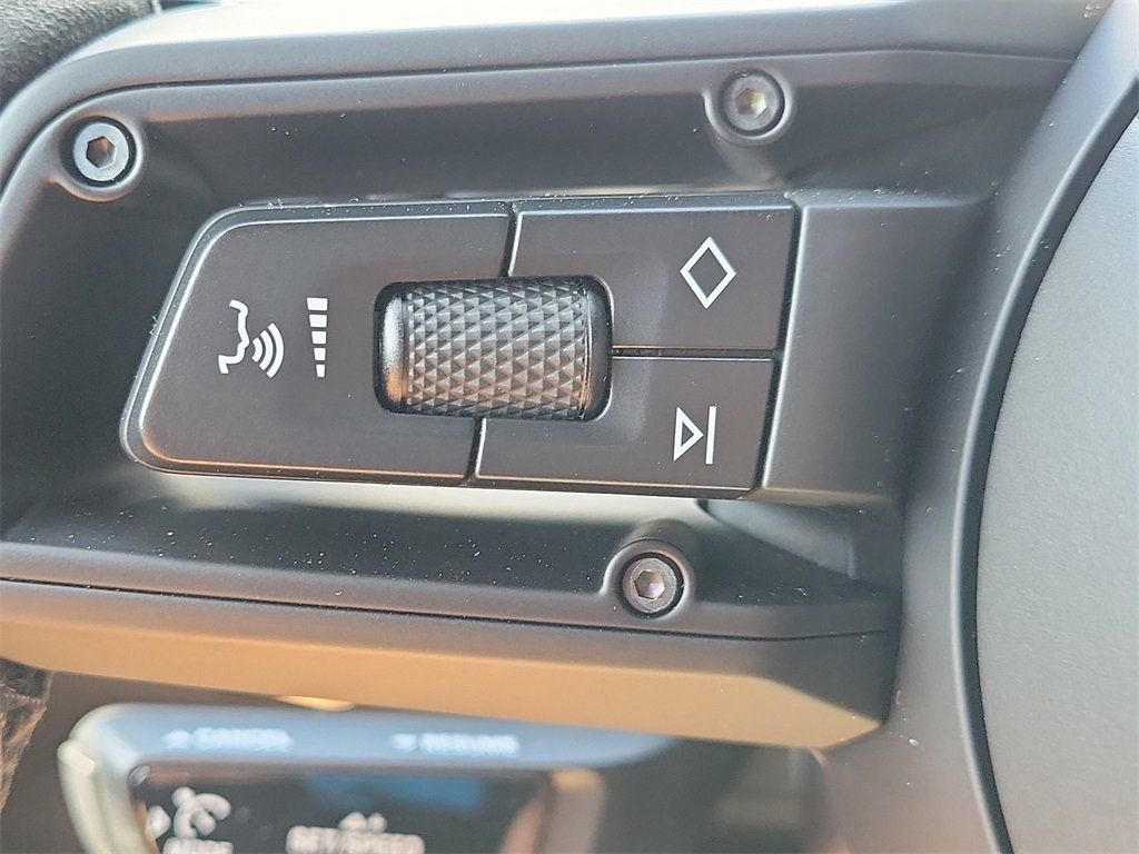 New 2025 Porsche Cayenne E-Hybrid Coupe image 38